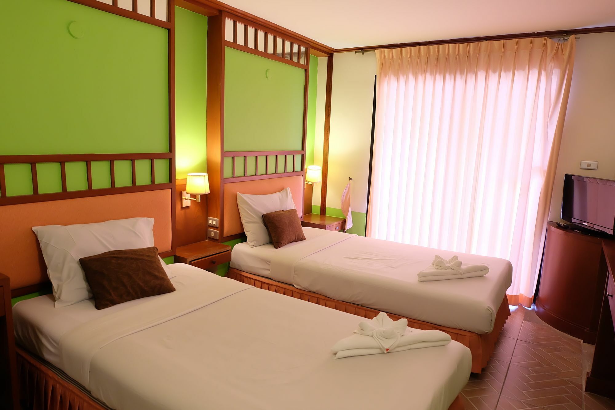 Kaneng Guesthouse HHQ Exterior foto